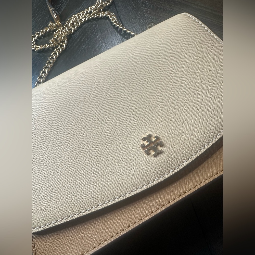 TORY BURCH EMERSON MINI
SHOULDER BAG